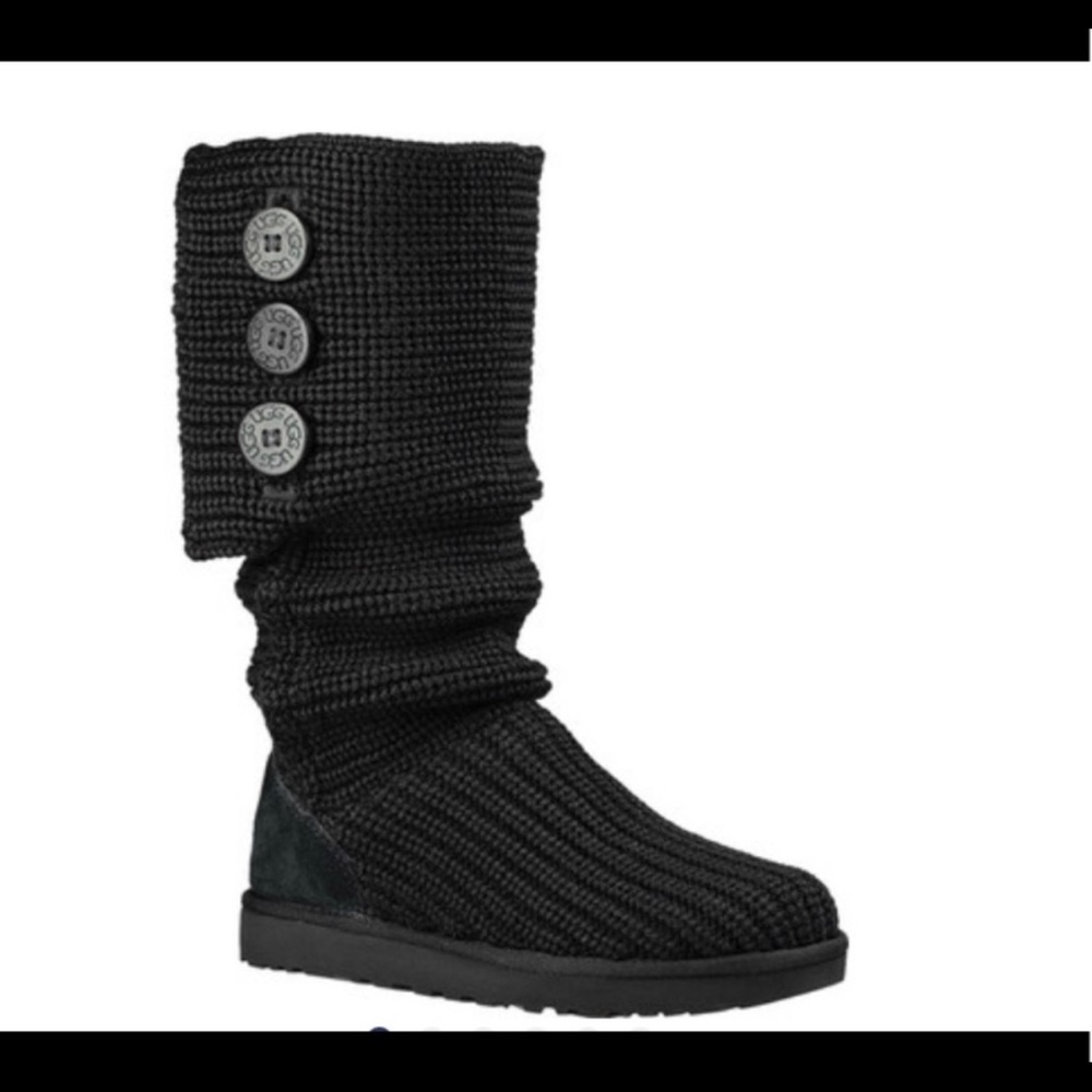 UGG Classic Cardy Sweater Boot (Big girls) size:5